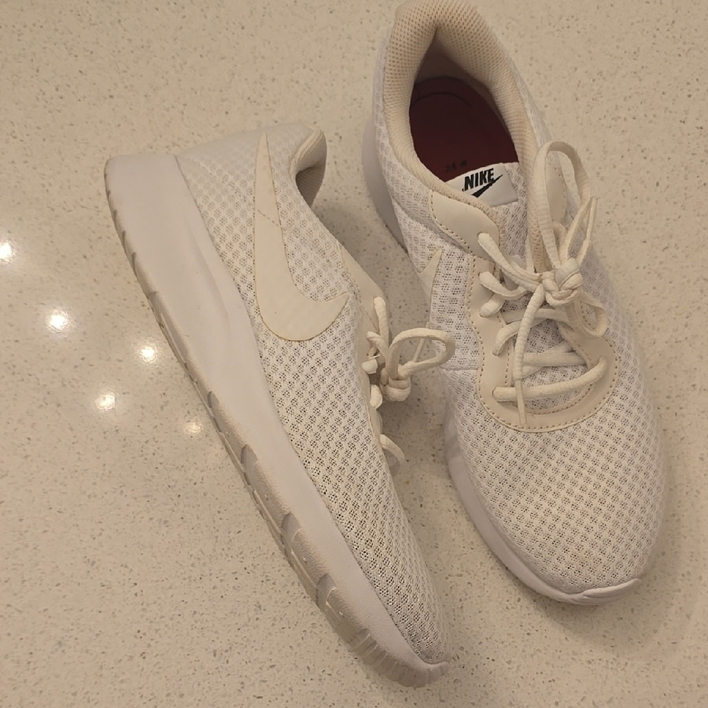 Nike White Mesh Sneakers